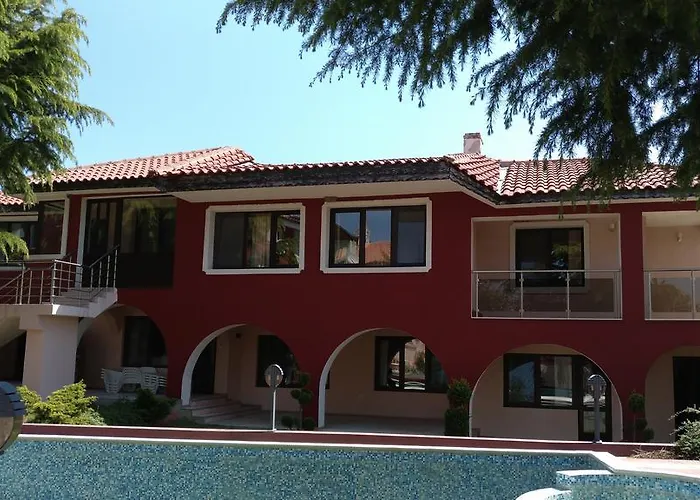 Affittacamere The Red House Kosharitsa