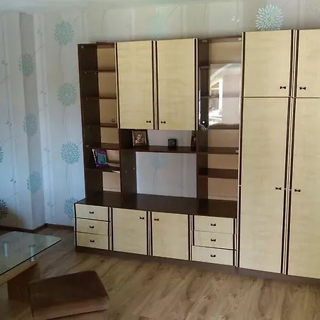 Къща за гости червената къща 3*